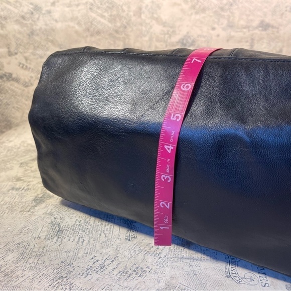 DKNY Leather  Patchwork  tote bag - Picture 13 of 13